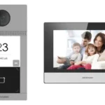 طقم إنتركم مرئي عبر الشبكة هيكفيجن DS-KIS604-P